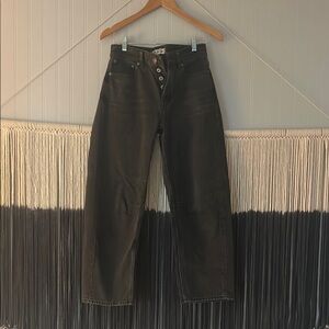 Madewell Darted Barrell Leg Jean